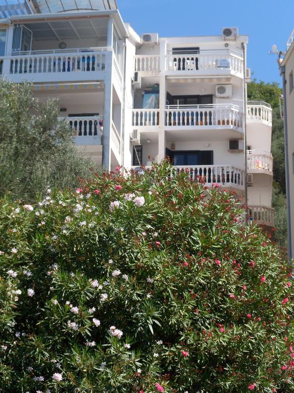 Milocer Apartment Sveti Stefan Exterior foto